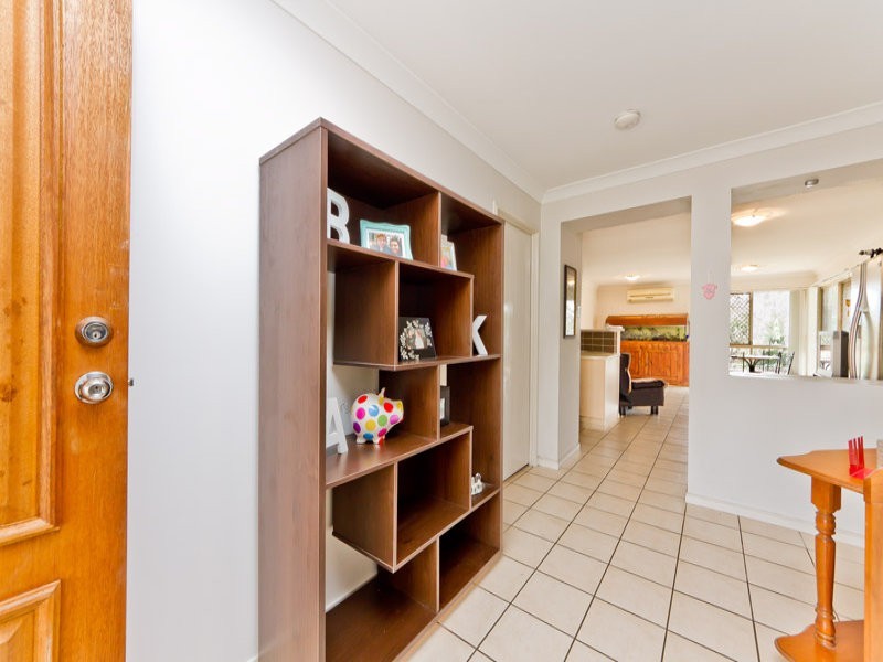 3 Katelyn Court, Cashmere QLD 4500