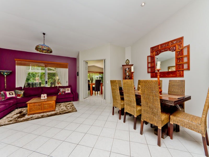 2 Alpinia Court, Albany Creek QLD 4035