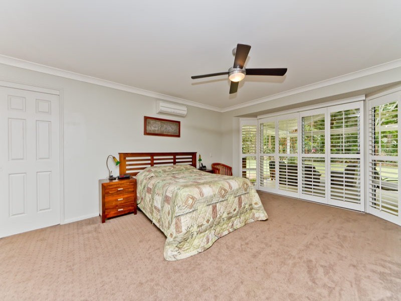 2 Alpinia Court, Albany Creek QLD 4035