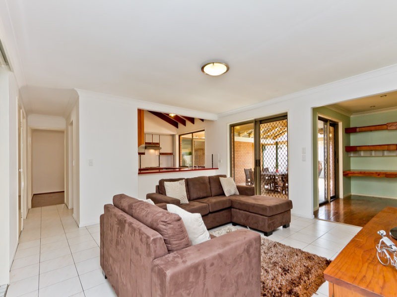 39 Edwards Drive, Albany Creek QLD 4035