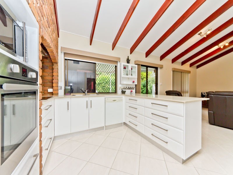 7 Tanager Street, Albany Creek QLD 4035