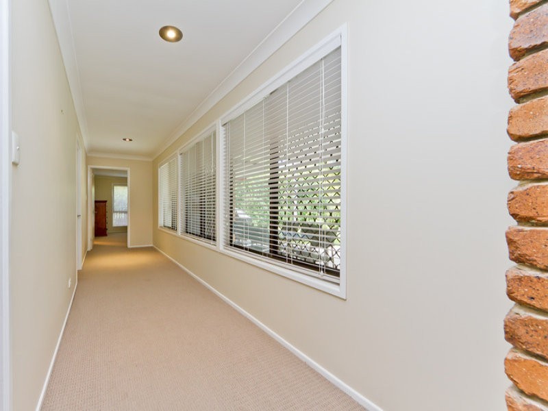 7 Tanager Street, Albany Creek QLD 4035