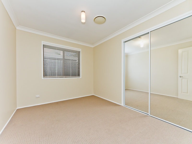 7 Tanager Street, Albany Creek QLD 4035