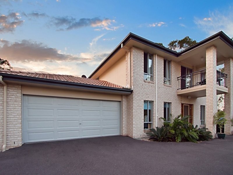 6 Girraween Place, Cashmere QLD 4500