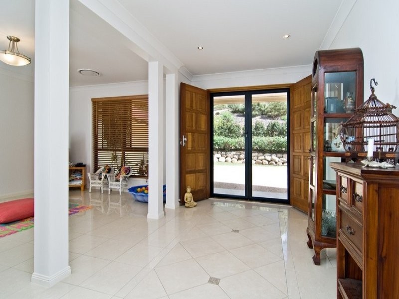 16 Balmoral Road, Draper QLD 4520