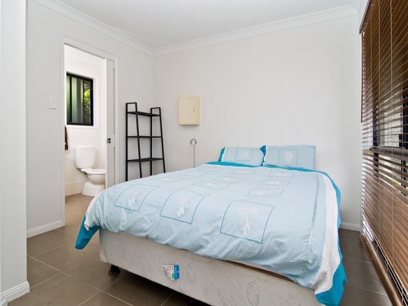 16 Balmoral Road, Draper QLD 4520