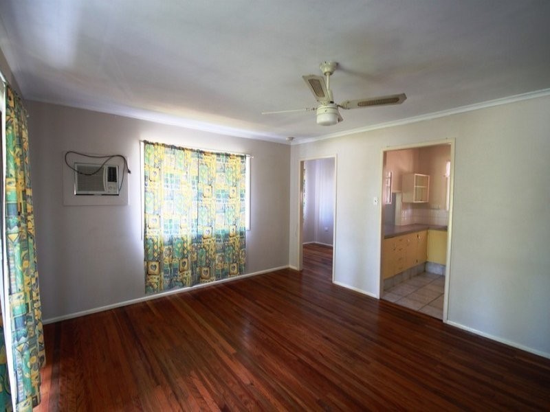 9 Narangba Road, Kallangur QLD 4503