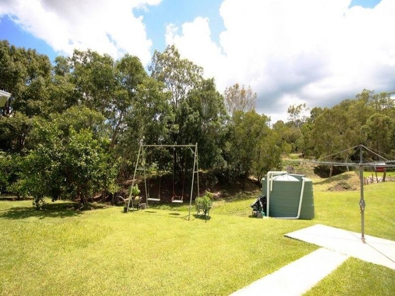 11 Jackaroo Court, Dayboro QLD 4521