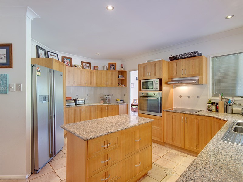 38 Peppermint Drive, Cashmere QLD 4500