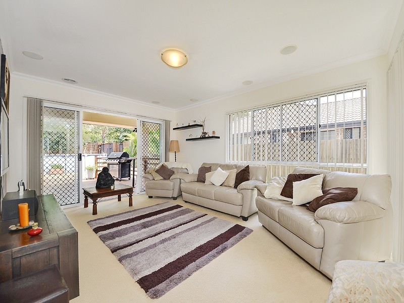 18 Links Crescent, Joyner QLD 4500