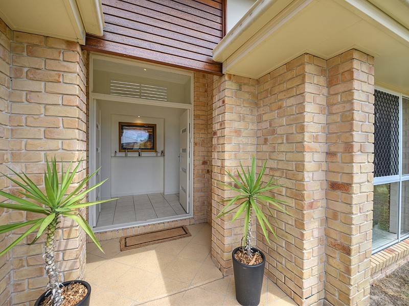 18 Links Crescent, Joyner QLD 4500