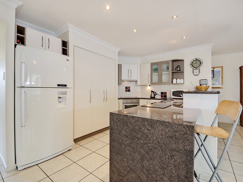 18 Links Crescent, Joyner QLD 4500