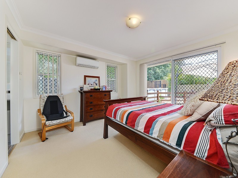 18 Links Crescent, Joyner QLD 4500