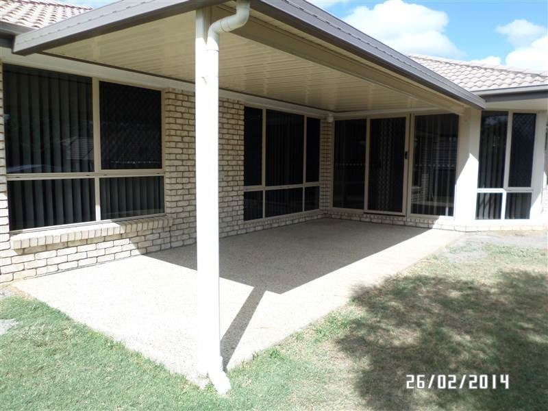 8 Cassinia Court, Eatons Hill QLD 4037