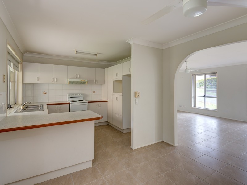 44 Saraband Drive, Eatons Hill QLD 4037