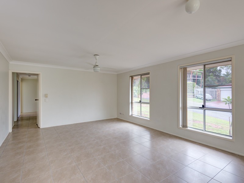 44 Saraband Drive, Eatons Hill QLD 4037