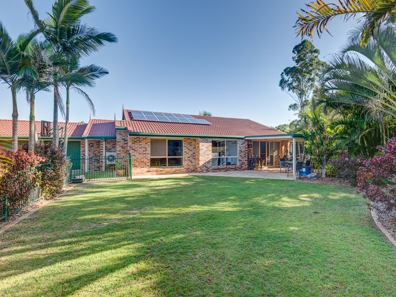 7 Lilac Court, Eatons Hill QLD 4037