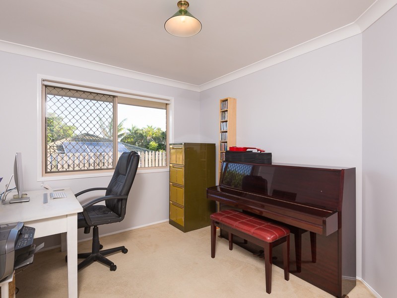 7 Lilac Court, Eatons Hill QLD 4037