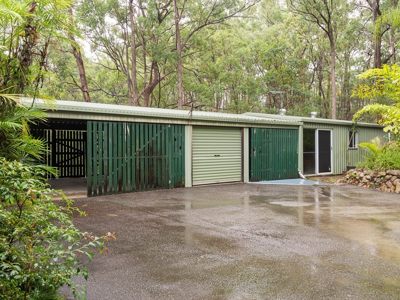 415 Eatons Crossing Road, Eatons Hill QLD 4037