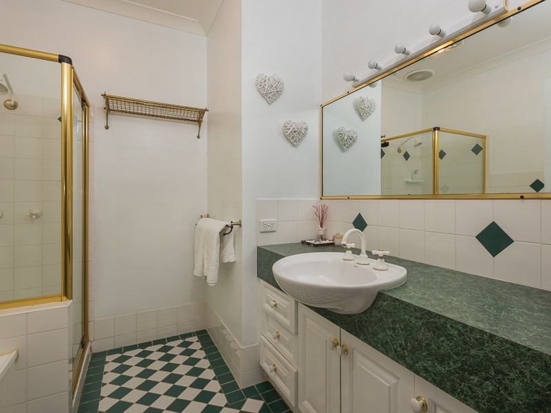 3 Brushwood Drive, Samford Valley QLD 4520