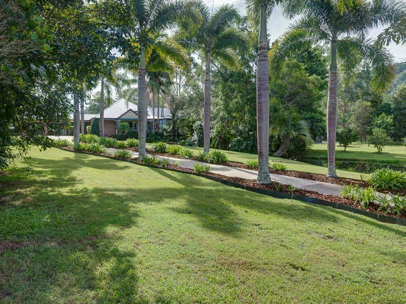 3 Brushwood Drive, Samford Valley QLD 4520