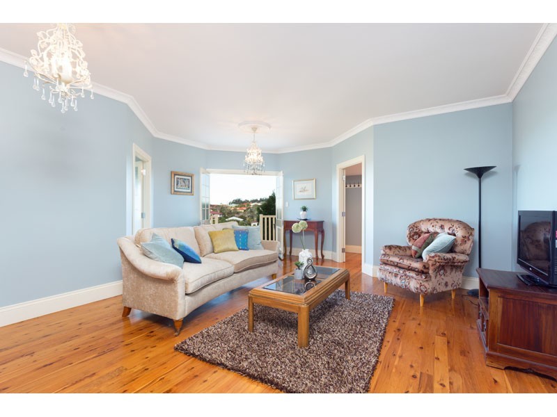 7 Felicia Place, Eatons Hill QLD 4037