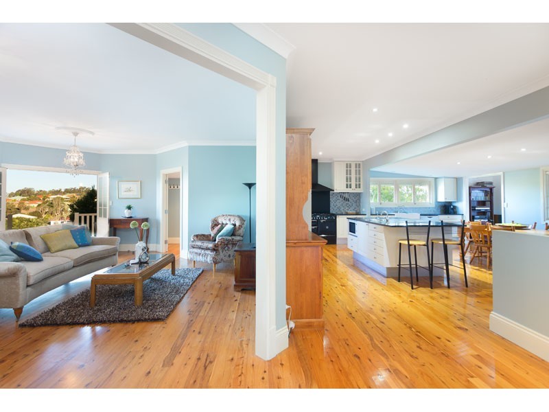 7 Felicia Place, Eatons Hill QLD 4037