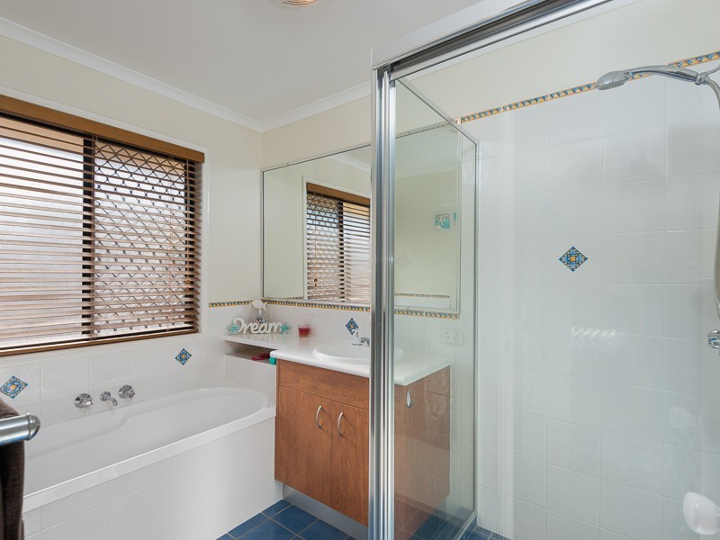 5 Cameo Court, Bray Park QLD 4500