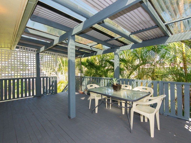24 Conifer Crescent, Bray Park QLD 4500