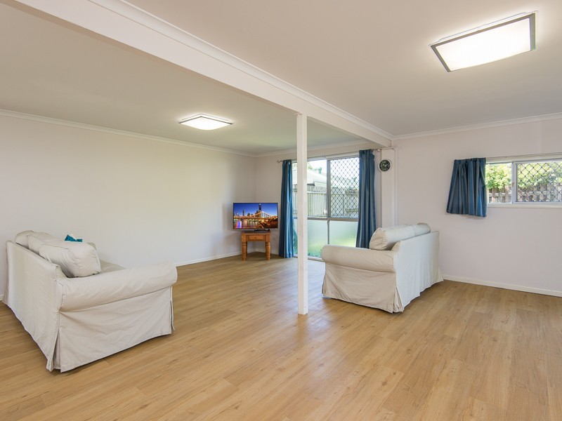 24 Conifer Crescent, Bray Park QLD 4500