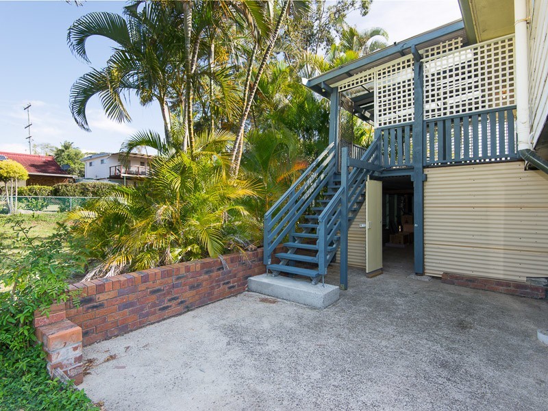 24 Conifer Crescent, Bray Park QLD 4500