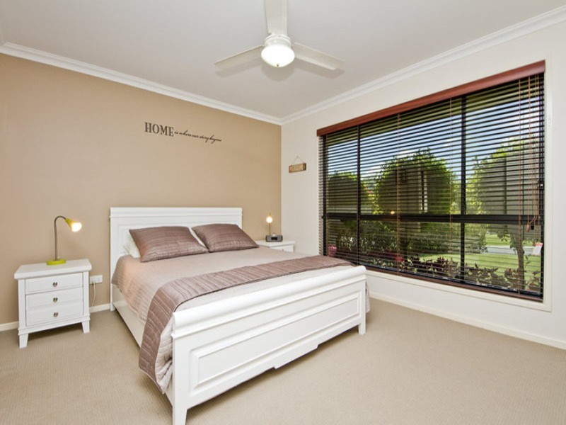 14 Curlew Court, Warner QLD 4500