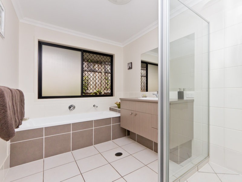 14 Curlew Court, Warner QLD 4500