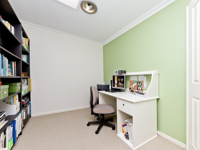 14 Curlew Court, Warner QLD 4500