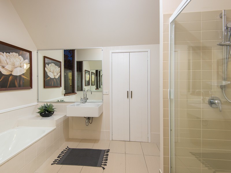 12 Branch Creek Road, Clear Mountain QLD 4500