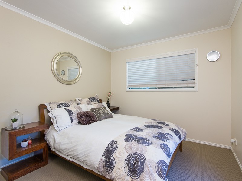 12 Branch Creek Road, Clear Mountain QLD 4500