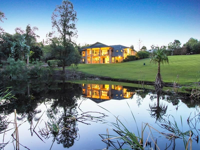 16 Harley Court, Eatons Hill QLD 4037