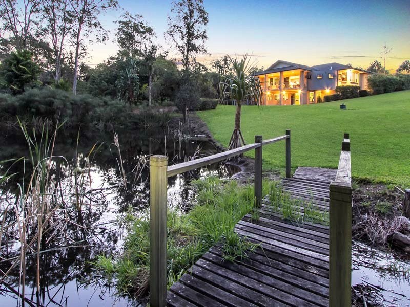 16 Harley Court, Eatons Hill QLD 4037