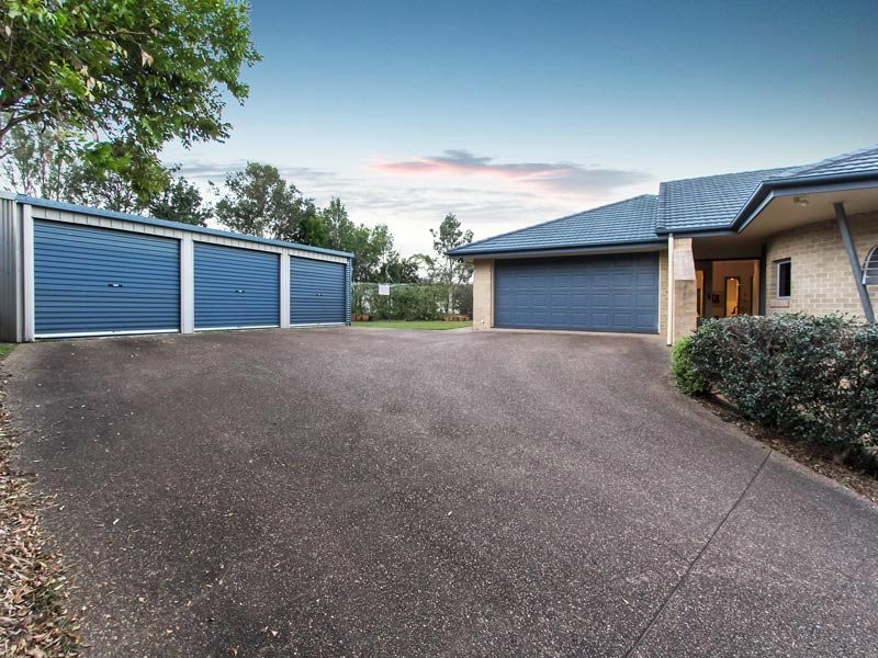 16 Harley Court, Eatons Hill QLD 4037
