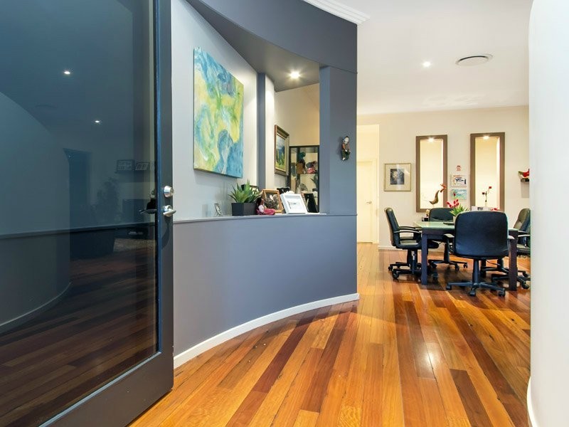 16 Harley Court, Eatons Hill QLD 4037