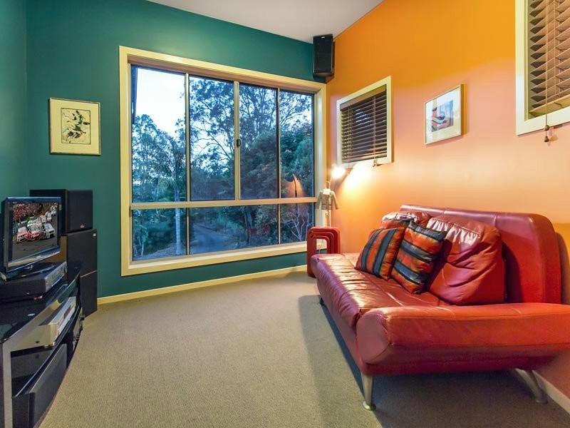 16 Harley Court, Eatons Hill QLD 4037