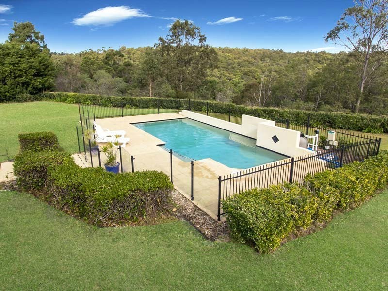 8 Correa Court, Cashmere QLD 4500
