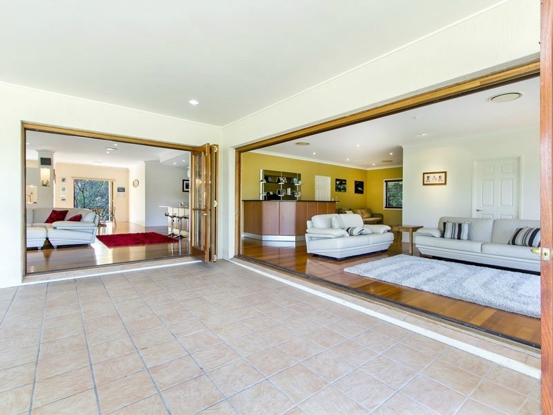 8 Correa Court, Cashmere QLD 4500