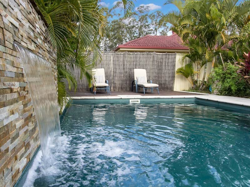 2 McConachie Court, Albany Creek QLD 4035