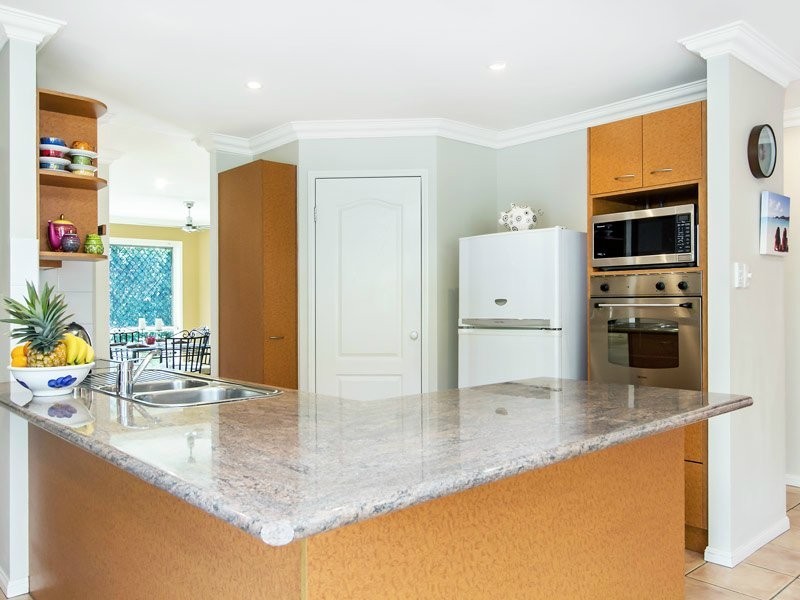 2 McConachie Court, Albany Creek QLD 4035