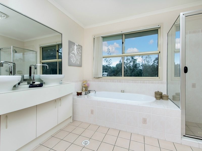 29 Bunya Lake Court, Bunya QLD 4055
