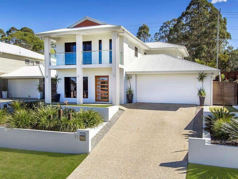 17 Bend Court, Eatons Hill QLD 4037