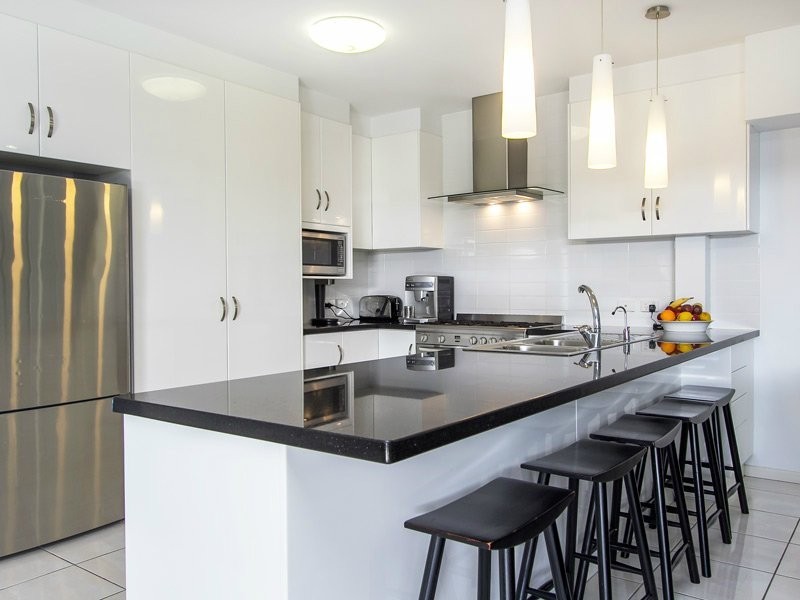 17 Bend Court, Eatons Hill QLD 4037