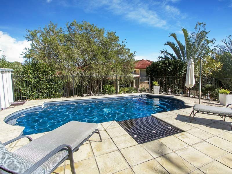 9 Gypsy Court, Eatons Hill QLD 4037