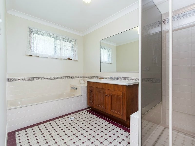 77 Dugandan Road, Bunya QLD 4055